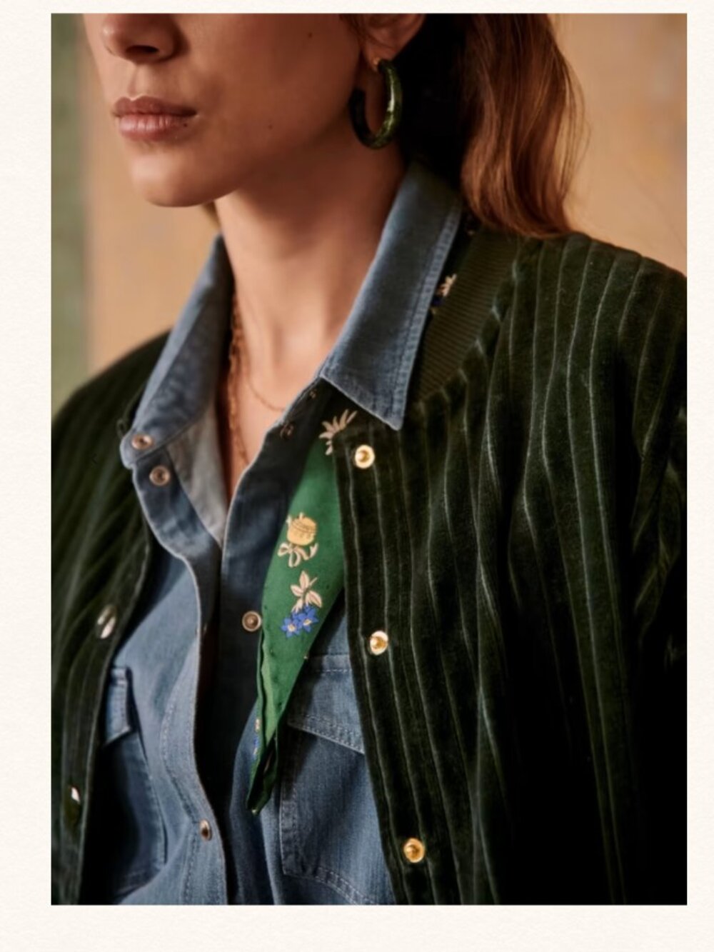 Sezane Dark Green Velvet Button-Front Iris Jacket in Sage 100% Organic Cotton - Picture 3 of 15